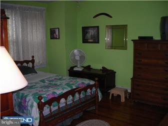 653 Rector Street Philadelphia, PA 19128 - Photo 4 of 12 Bedroom - Main