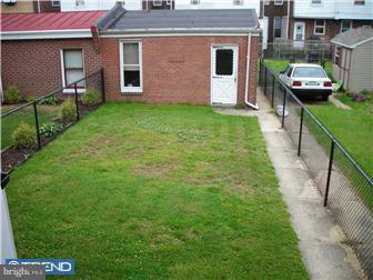 653 Rector Street Philadelphia, PA 19128 - Photo 7 of 12 Exterior Back
