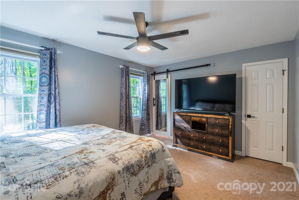 202 Raintree Drive Matthews, NC 28104 - Photo 22 of 41 Gallery Image 22