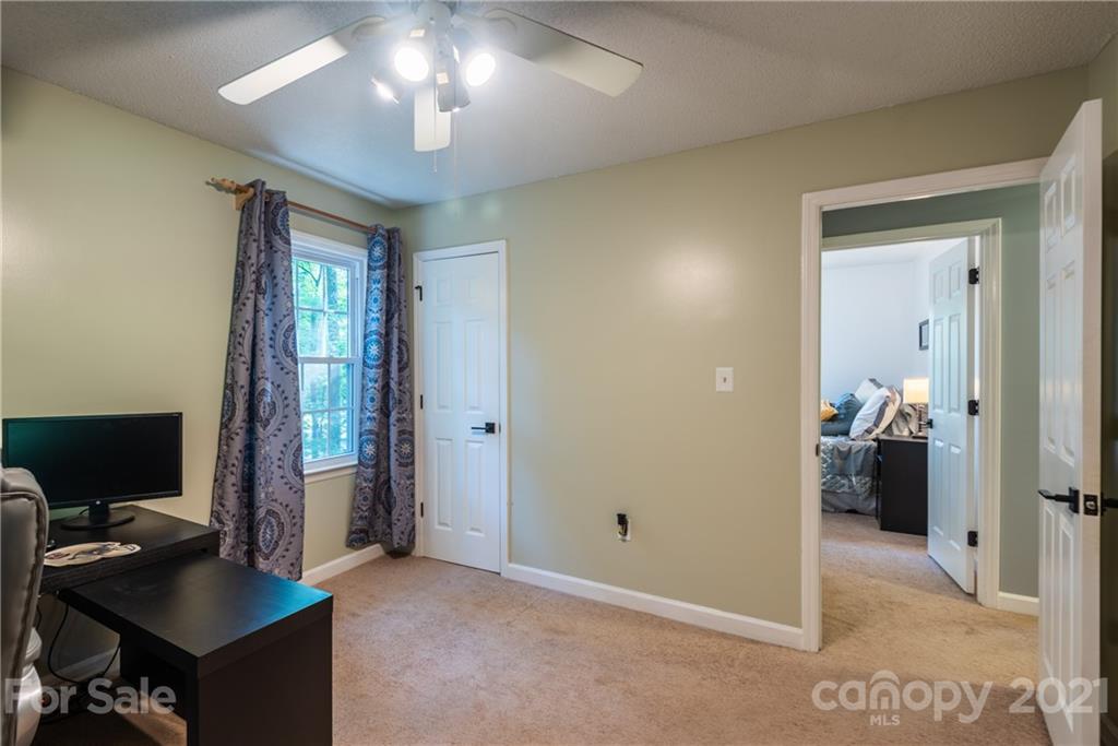 202 Raintree Drive Matthews, NC 28104 - Photo 31 of 41 Gallery Image 31