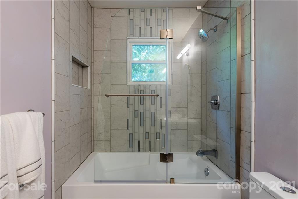 202 Raintree Drive Matthews, NC 28104 - Photo 33 of 41 Gallery Image 33