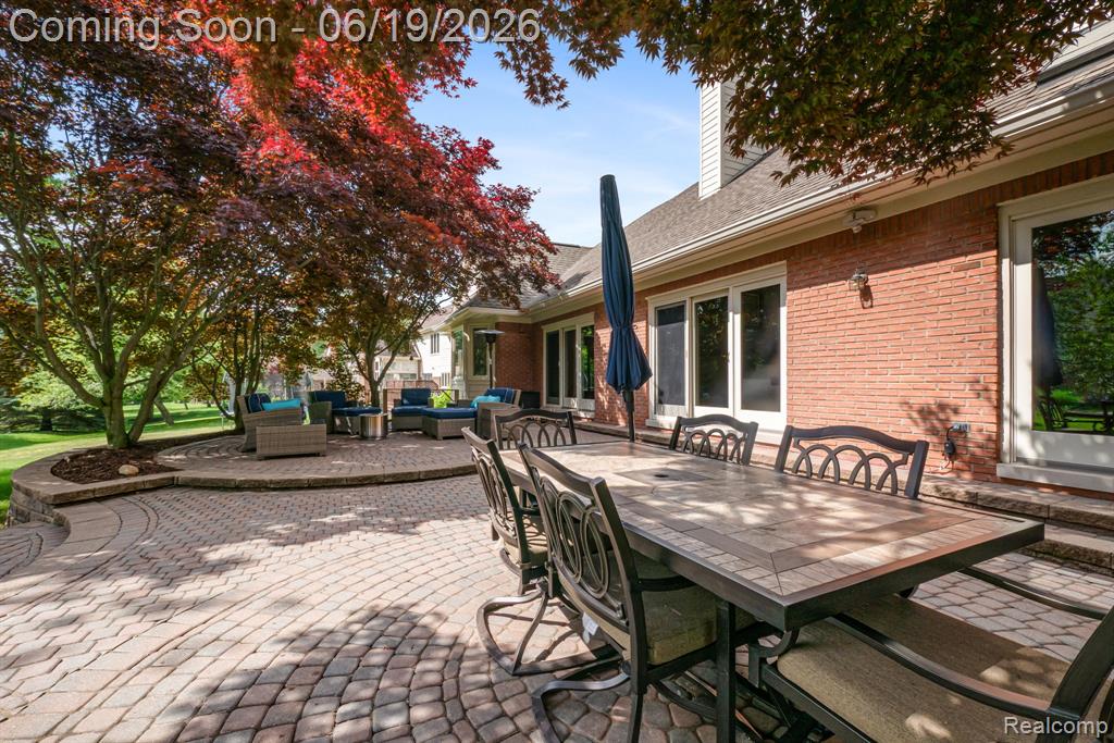 1902 Grayslake Drive Rochester Hills, MI 48306 - Photo 63 of 76