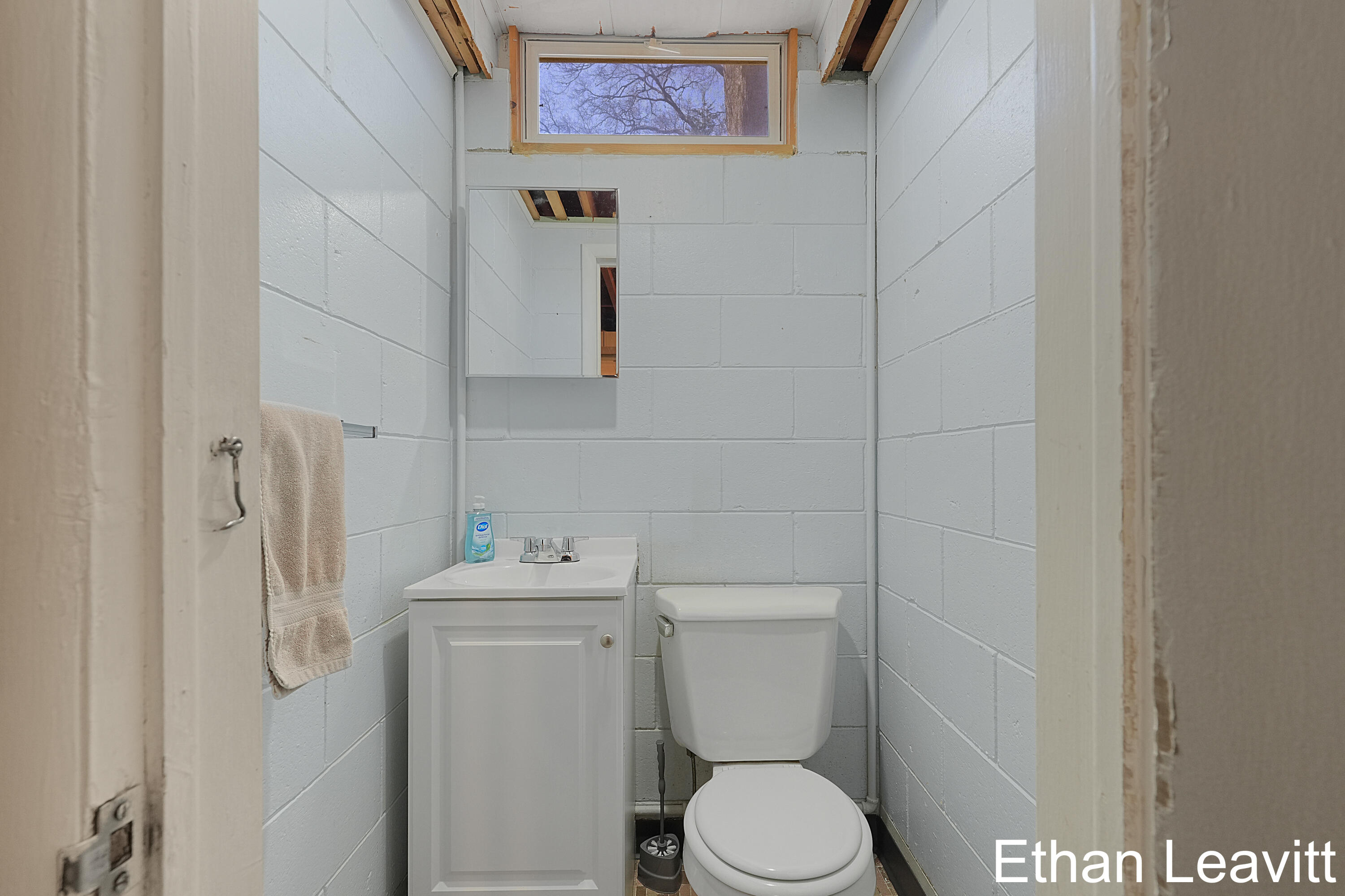 665 Garber Road North Muskegon, MI 49445 - Photo 42 of 47 DSC06198