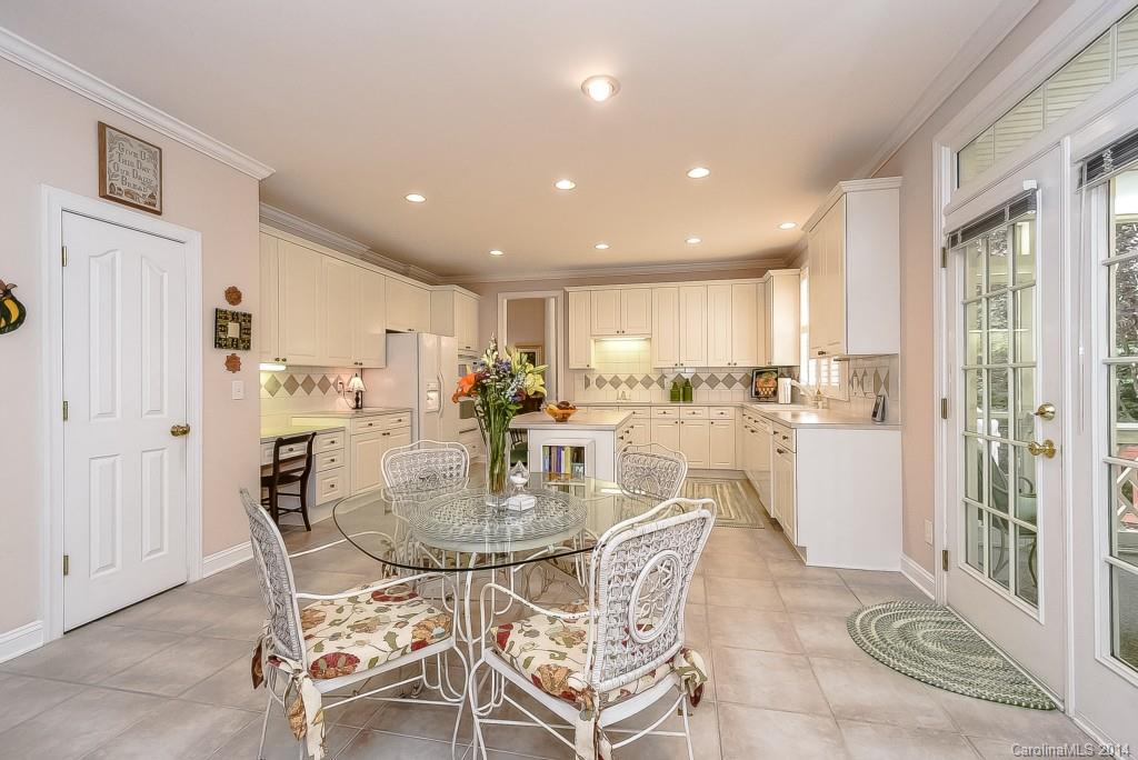 3513 Rhett Butler Place Charlotte, NC 28270 - Photo 11 of 24 a view of a dining room with furniture