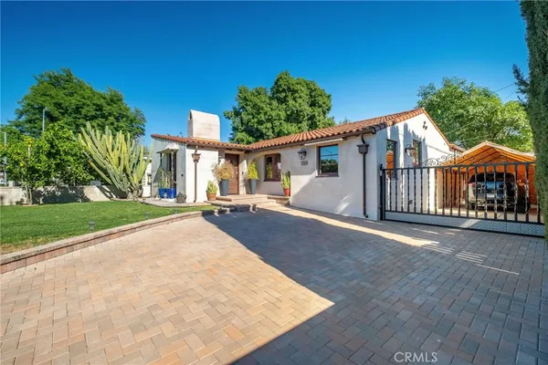 $1,229,000 | 430 Sonora Avenue, Glendale, CA 91201