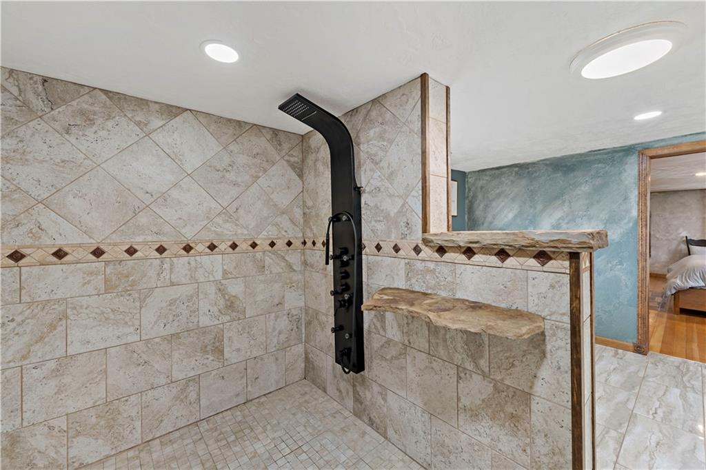 166 Seminole Road New Bethlehem, PA 16242 - Photo 17 of 48