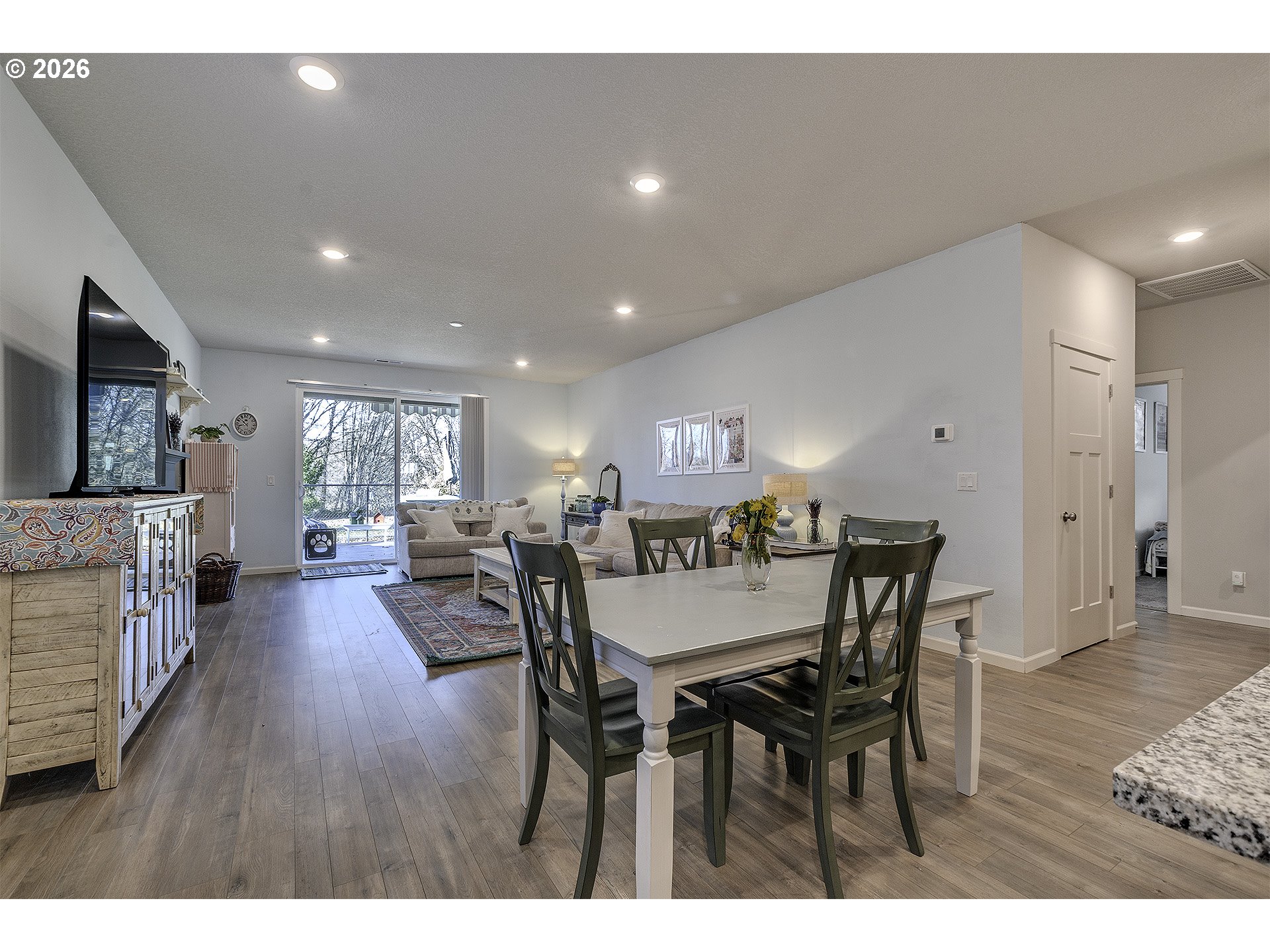 1325 South 25th Avenue Cornelius, OR 97113 - Photo 10 of 35