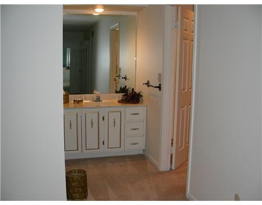 318 Windsor Ridge, Unit 16 New Castle, PA 16105 - Photo 8 of 14 Master Bedroom.
