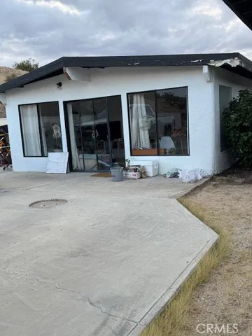 a view of a house with porch