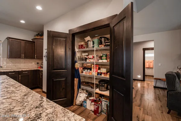 $1,025,000 | 940 East Hurricane Drive, Hayden, ID 83835