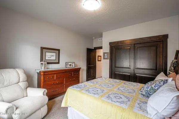 $1,025,000 | 940 East Hurricane Drive, Hayden, ID 83835