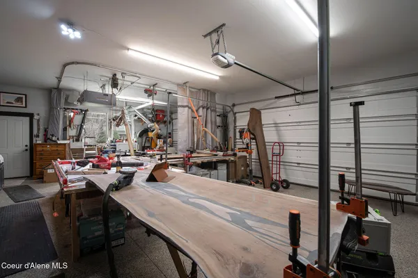 $1,025,000 | 940 East Hurricane Drive, Hayden, ID 83835