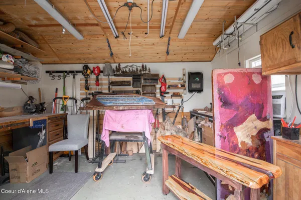 $1,025,000 | 940 East Hurricane Drive, Hayden, ID 83835