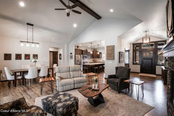 $1,025,000 | 940 East Hurricane Drive, Hayden, ID 83835