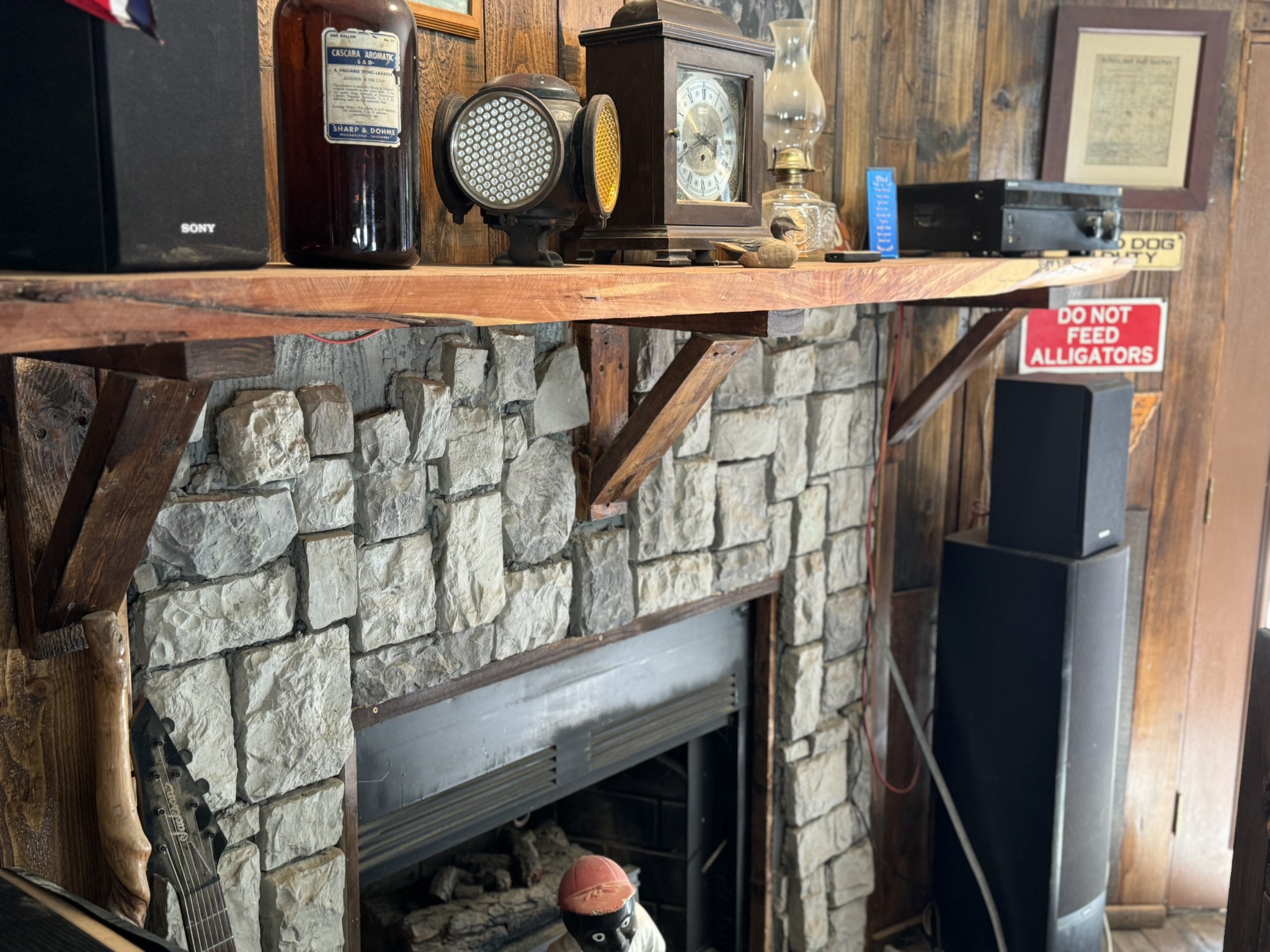 1019 Katy Lane Bethpage, TN 37022 - Photo 8 of 17 a view of a kitchen with a sink and cabinets