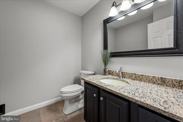 $899,900 | 136 Rose Hill Lane, Berryville, VA 22611