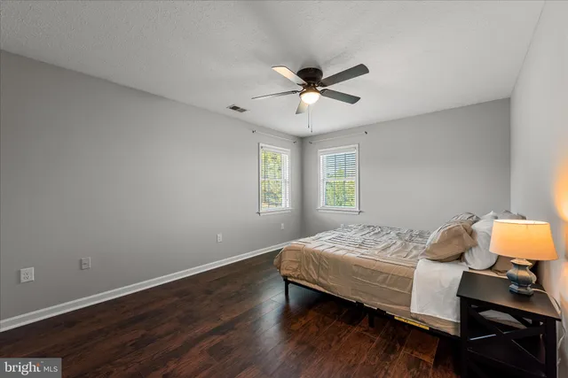 $899,900 | 136 Rose Hill Lane, Berryville, VA 22611