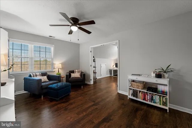 $899,900 | 136 Rose Hill Lane, Berryville, VA 22611