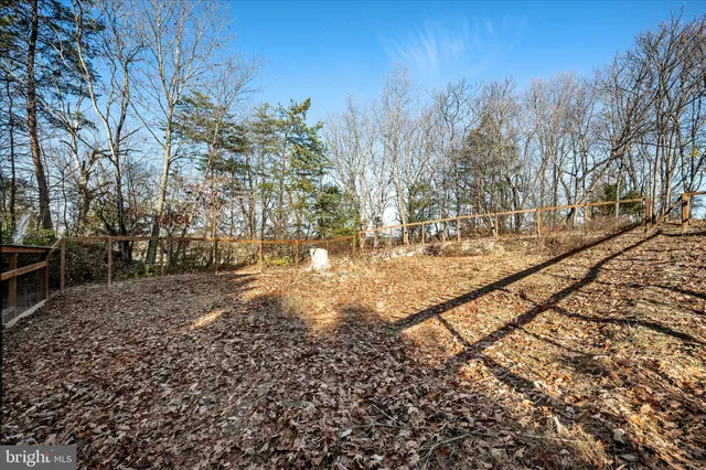 $899,900 | 136 Rose Hill Lane, Berryville, VA 22611