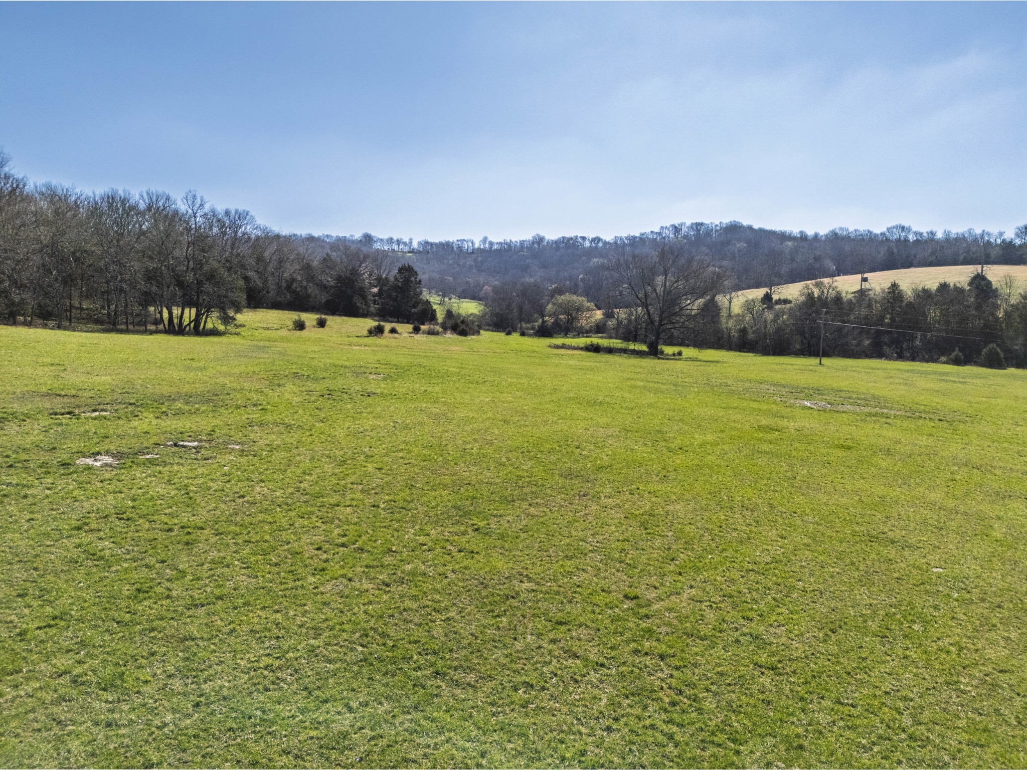 70 Gattistown Road Mulberry, TN 37359 - Photo 17 of 19 a view of an ocean and mountains