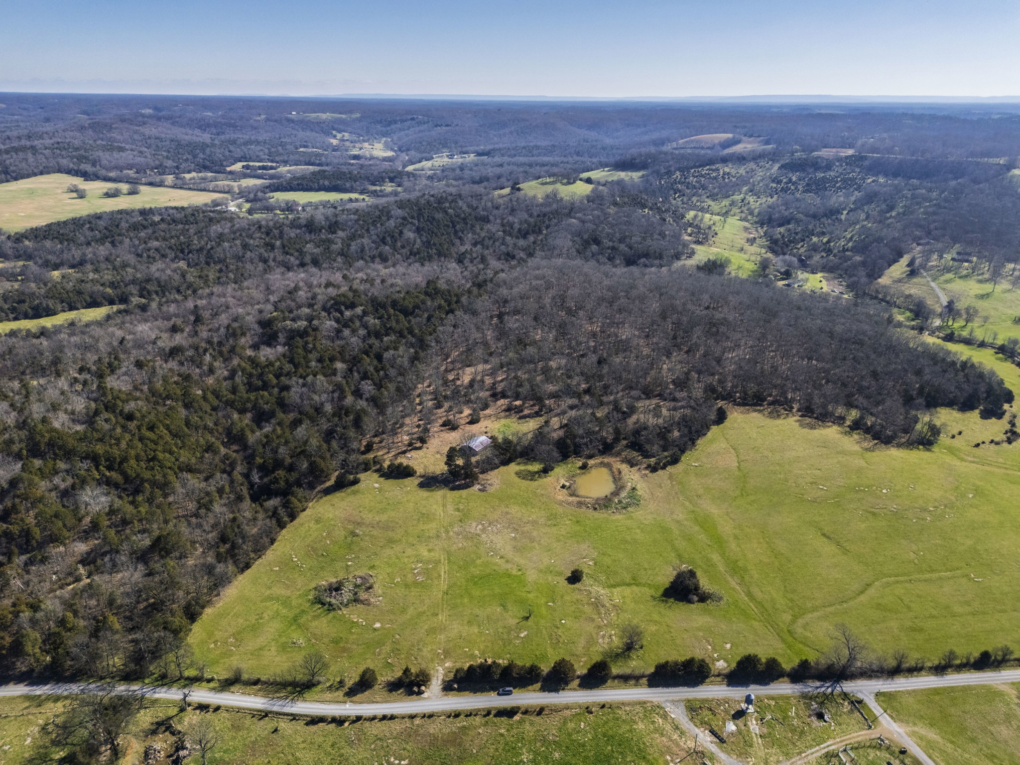 70 Gattistown Road Mulberry, TN 37359 - Photo 2 of 19 a view of a city
