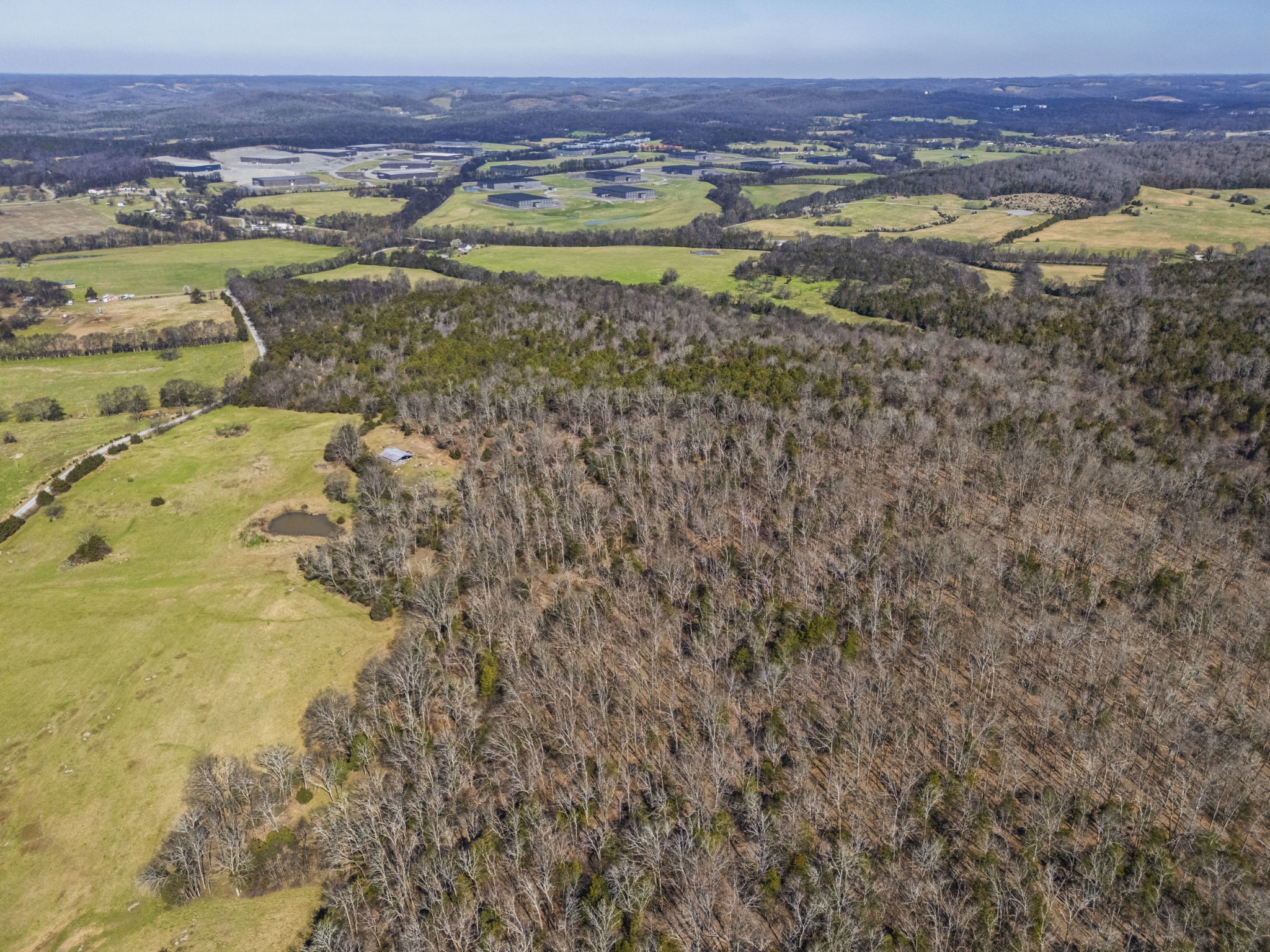 70 Gattistown Road Mulberry, TN 37359 - Photo 3 of 19 a view of a city with an ocean view