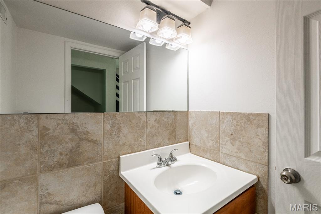 3017 Pembroke Lane, Unit 13 High Ridge, MO 63049 - Photo 15 of 24