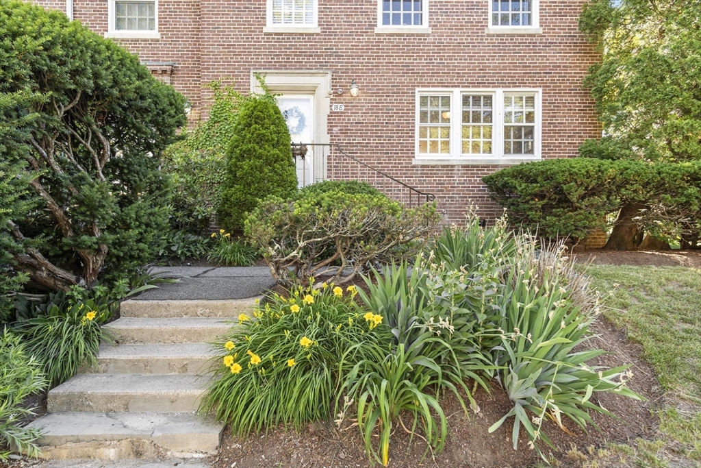 18 Bates Street, Unit E Devens, MA 01434 - Photo 2 of 29