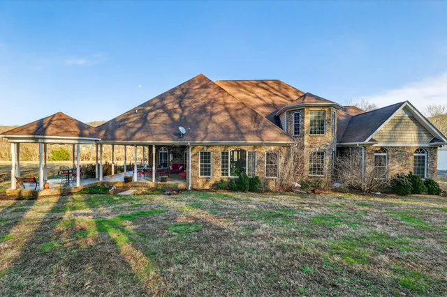 $1,350,000 | 600 Bates Hollow Road, Prospect, TN 38477