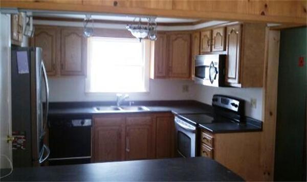 198 Nichewaug Road Petersham, MA 01366 - Photo 3 of 26