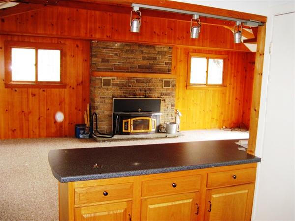 198 Nichewaug Road Petersham, MA 01366 - Photo 6 of 26