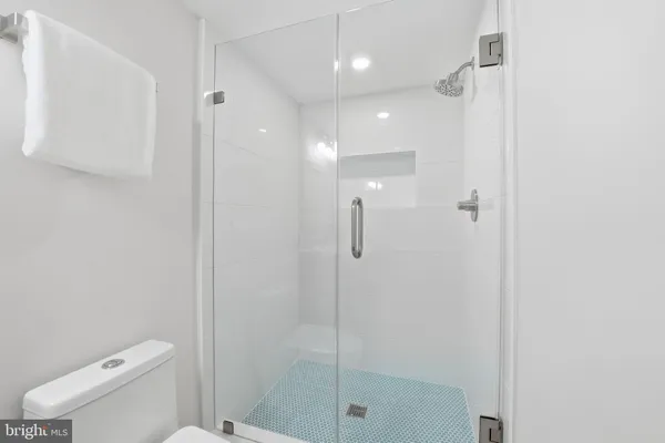 $1,999,900 | 423 North Cleveland Street, Arlington, VA 22201