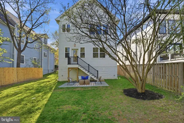 $1,999,900 | 423 North Cleveland Street, Arlington, VA 22201
