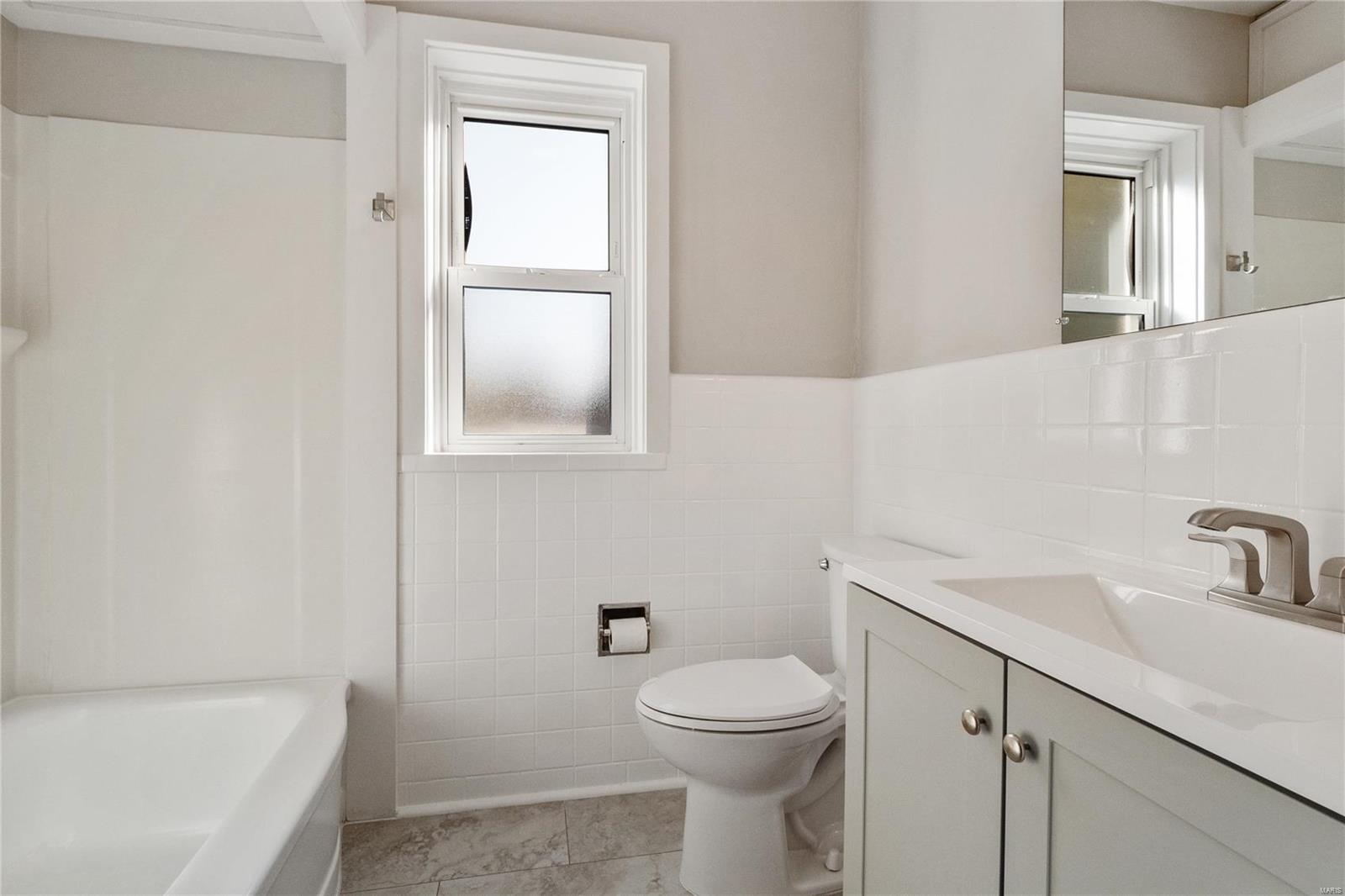 9907 Reavis Road St. Louis, MO 63123 - Photo 6 of 24