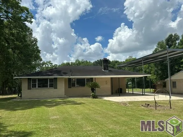 $1,700 | 7030 Hooper Road, Baton Rouge, LA 70811