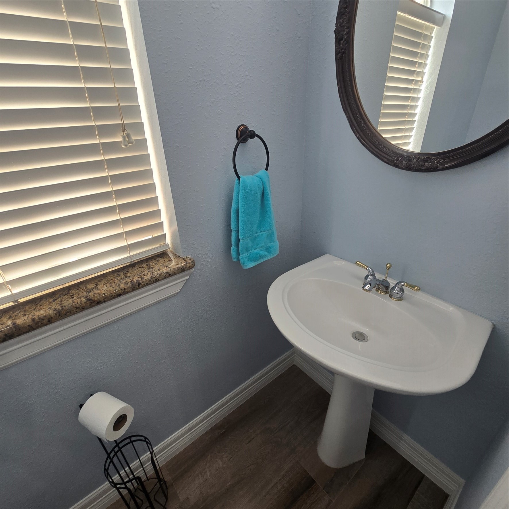 18302 Rittenhouse Park Court Spring, TX 77379 - Photo 17 of 42 HALF BATH PEDISTAL SINK