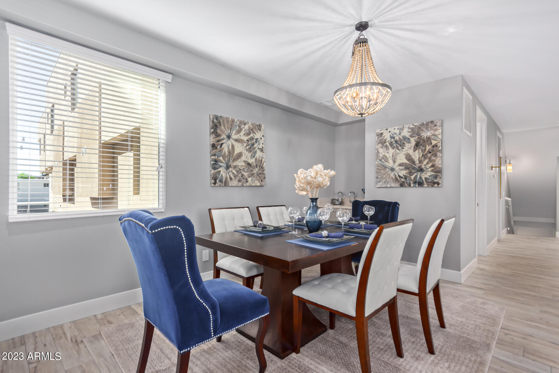 7550 East Osborn Road, Unit 1005 Scottsdale, AZ 85251 - Photo 14 of 36 11 - Osborn Dining Room