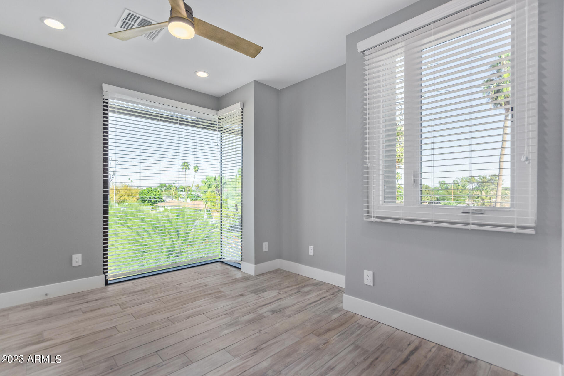 7550 East Osborn Road, Unit 1005 Scottsdale, AZ 85251 - Photo 17 of 36 14 - Osborn Guest Bedroom #1
