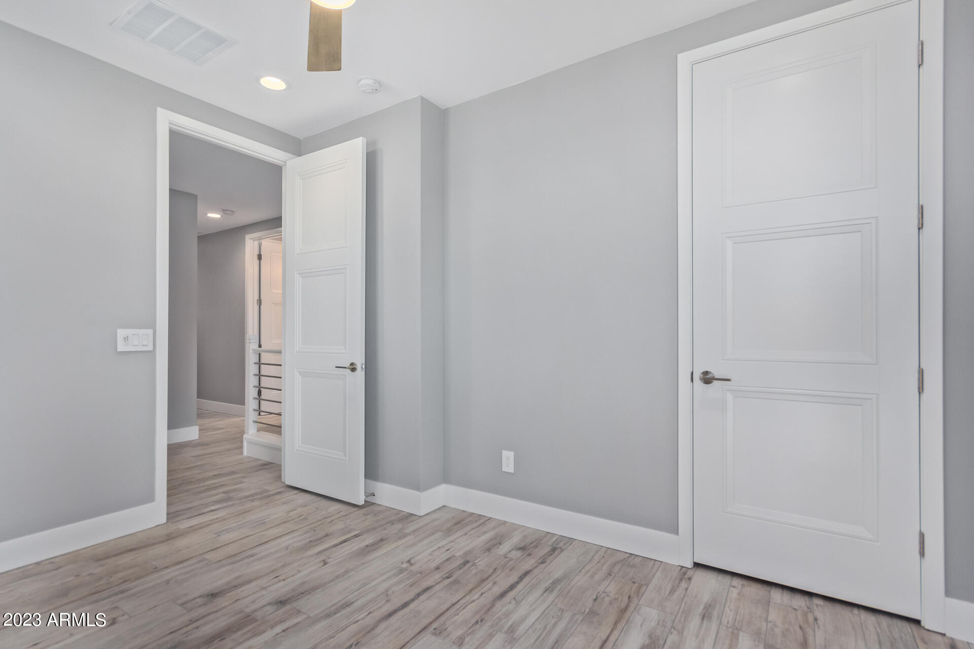 7550 East Osborn Road, Unit 1005 Scottsdale, AZ 85251 - Photo 18 of 36 15 - Osborn Guest Bedroom #1