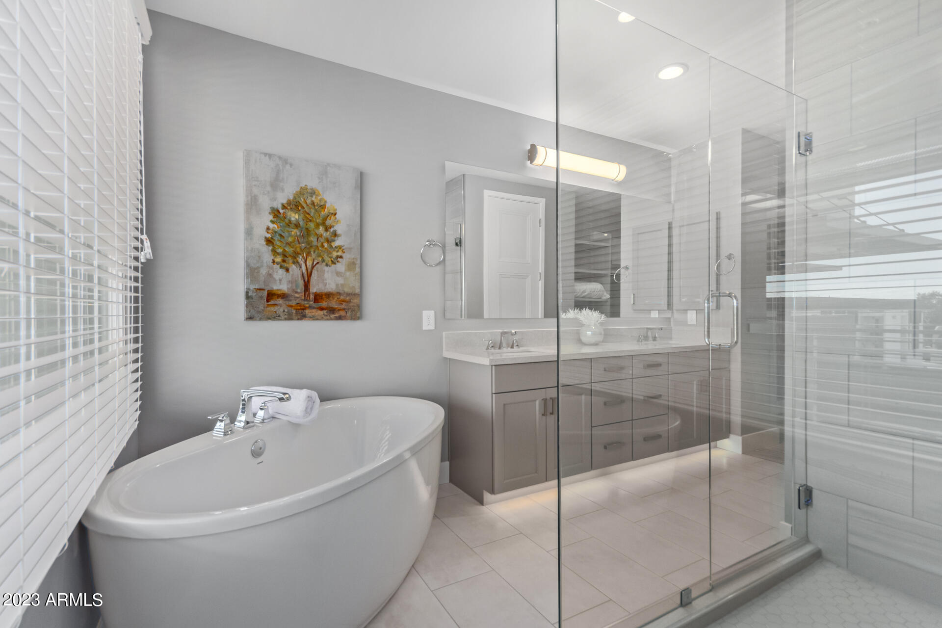 7550 East Osborn Road, Unit 1005 Scottsdale, AZ 85251 - Photo 26 of 36 23 - Osborn Master Bathroom