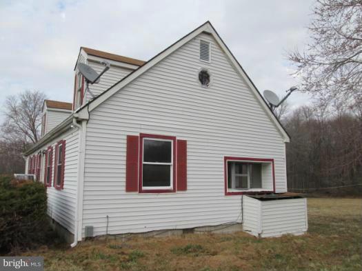 8959 Georgetown Road Chestertown, MD 21620 - Photo 3 of 16 Exterior (General)