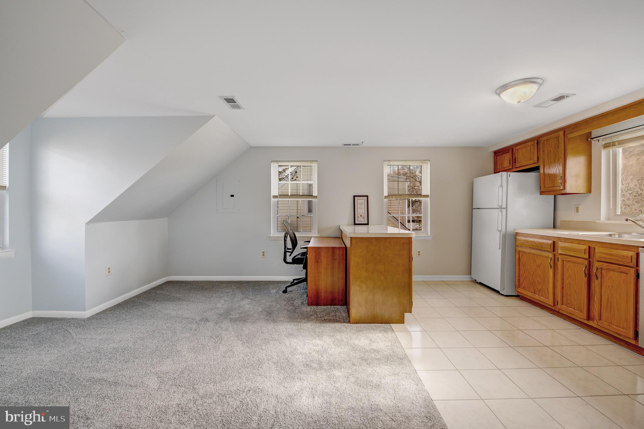 1823 Orchard Avenue Hamilton, NJ 08610 - Photo 15 of 37 2nd Floor Kitchen