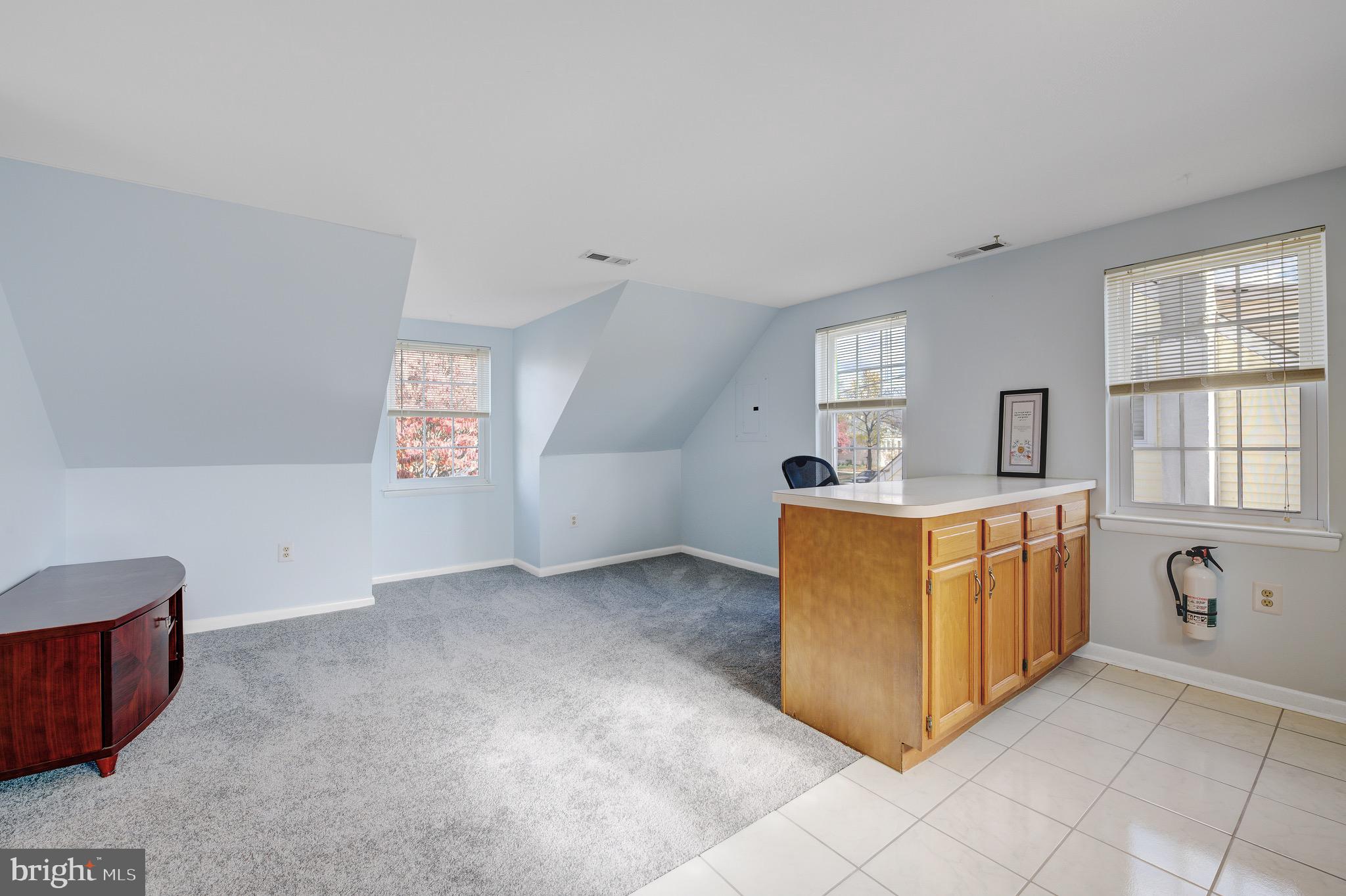1823 Orchard Avenue Hamilton, NJ 08610 - Photo 19 of 37 Kitchen