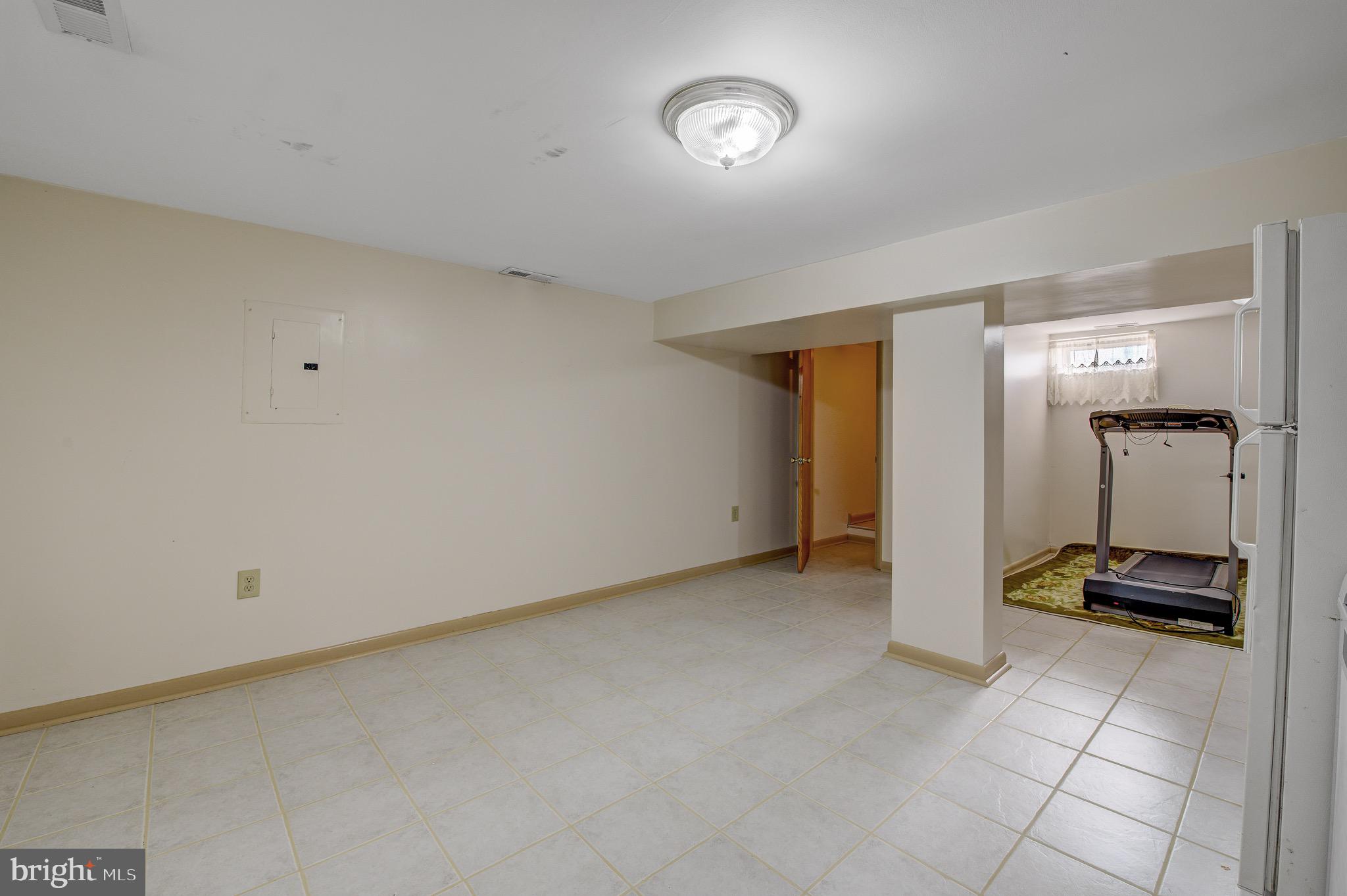 1823 Orchard Avenue Hamilton, NJ 08610 - Photo 29 of 37 Basement