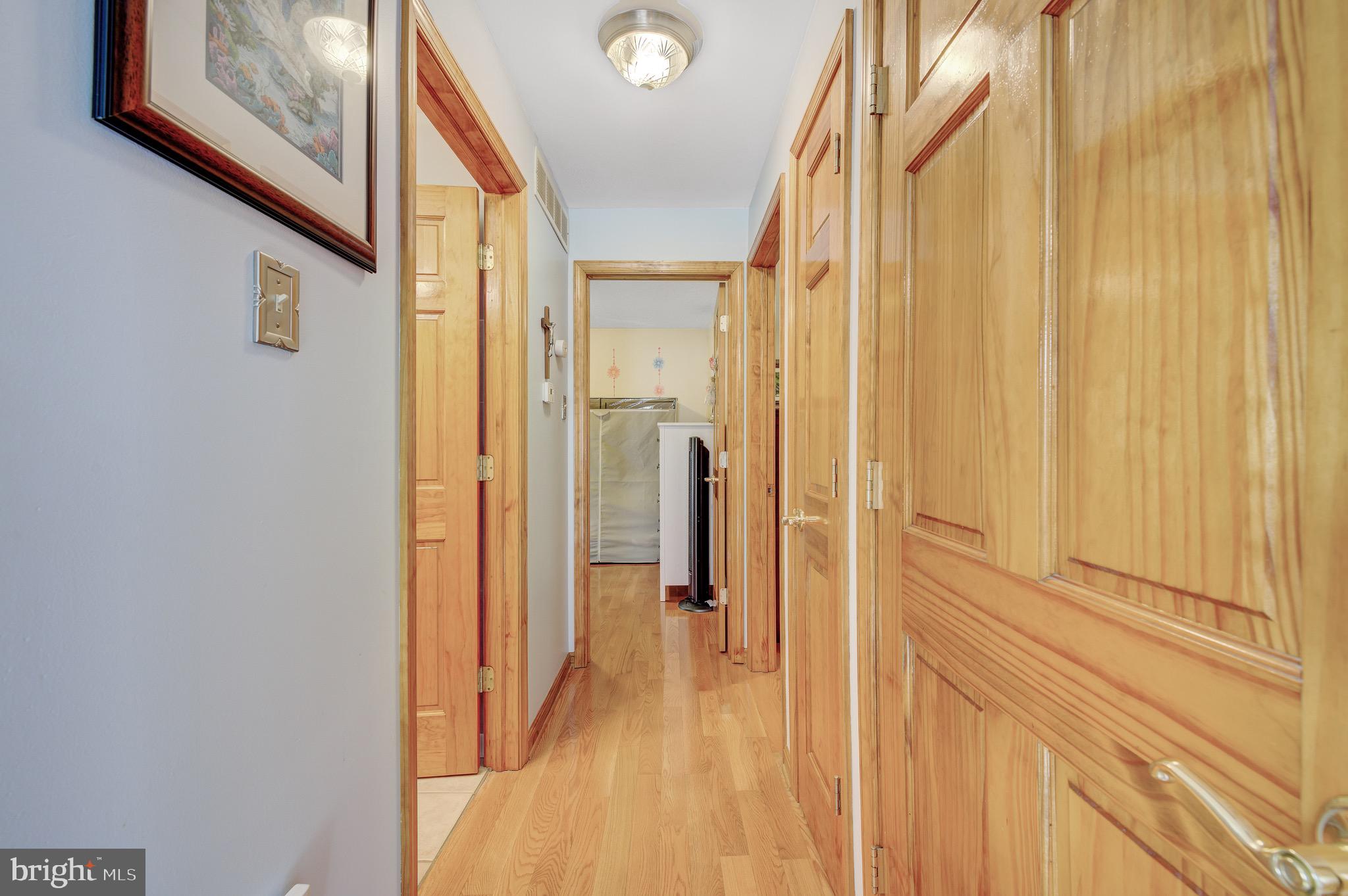 1823 Orchard Avenue Hamilton, NJ 08610 - Photo 10 of 37 Hall