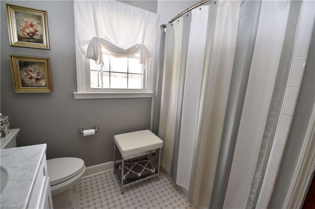 6556 Foster Road Whitsett, NC 27377 - Photo 17 of 27 Gallery Image 17