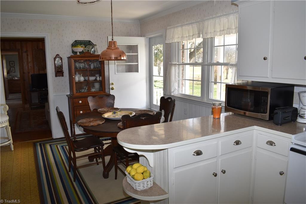 6556 Foster Road Whitsett, NC 27377 - Photo 7 of 27 Gallery Image 7