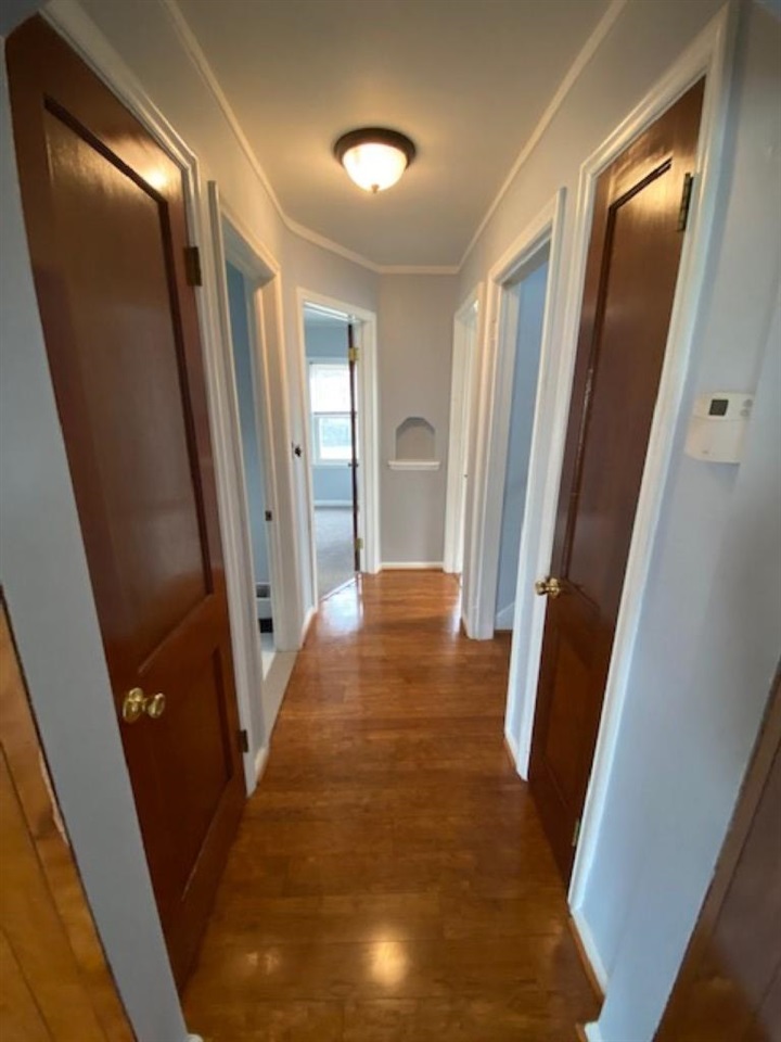 22740 Roxana Avenue Eastpointe, MI 48021 - Photo 5 of 13 50061746-5.JPG