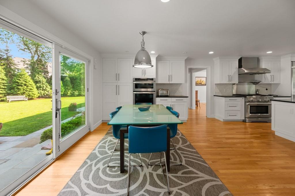 77 Royalston Road Wellesley, MA 02481 - Photo 6 of 30