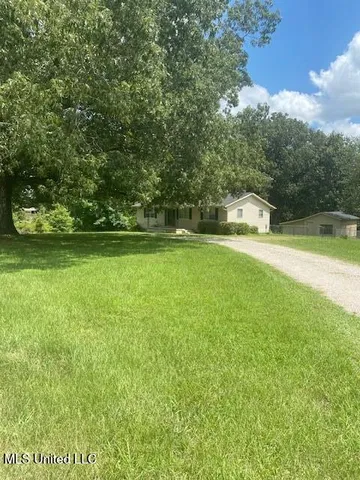 $1,750 | 1632 Laughter Road, Nesbit, MS 38651